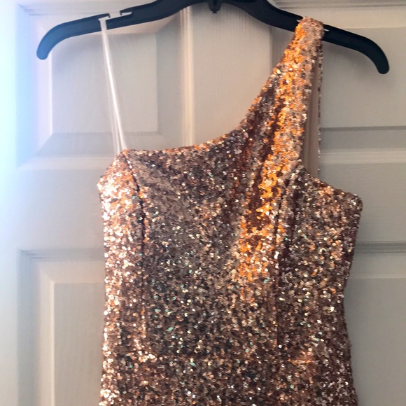 Sparkle Gold Formal Gown - sz 9 - Picture 3 of 4